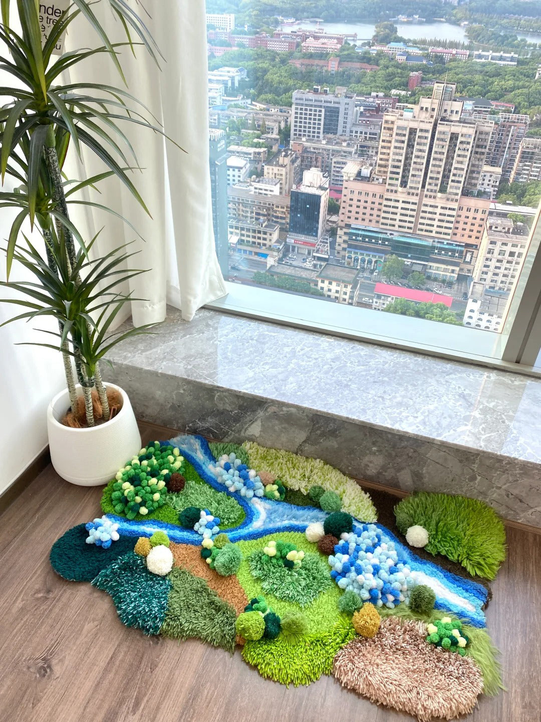 Handmade Latch Hook Brown Modern Art Rug - Home Irregular Carpet - 125x80CM